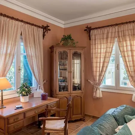 Villa Syros Gem, Luxury Mansion Sunset & Sea Views
