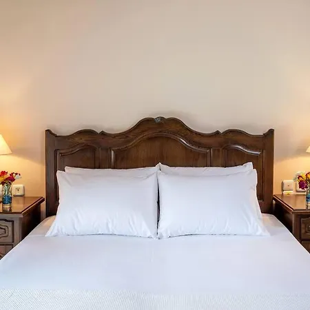 Syros Gem, Luxury Mansion Sunset & Sea Views Villa