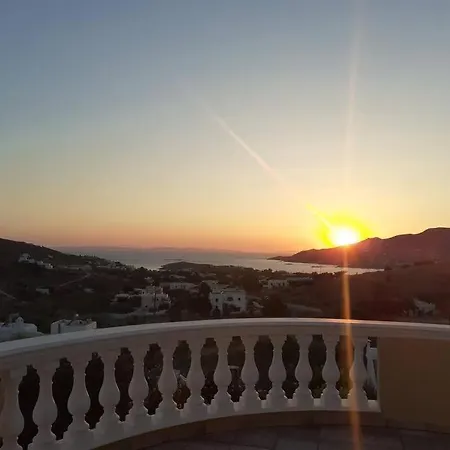 Syros Gem, Luxury Mansion Sunset & Sea Views * Posidhonía