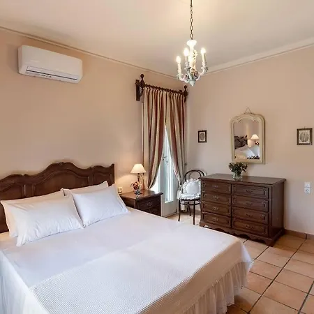 Syros Gem, Luxury Mansion Sunset & Sea Views Villa Posidhonía