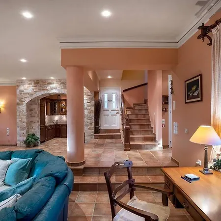 빌라 Syros Gem, Luxury Mansion Sunset & Sea Views *